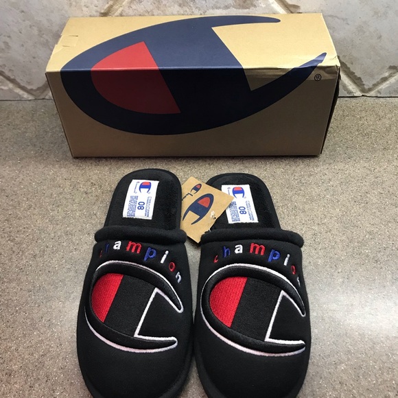 🆕 Champion SleepOver II Black Slippers Unisex - Picture 1 of 9